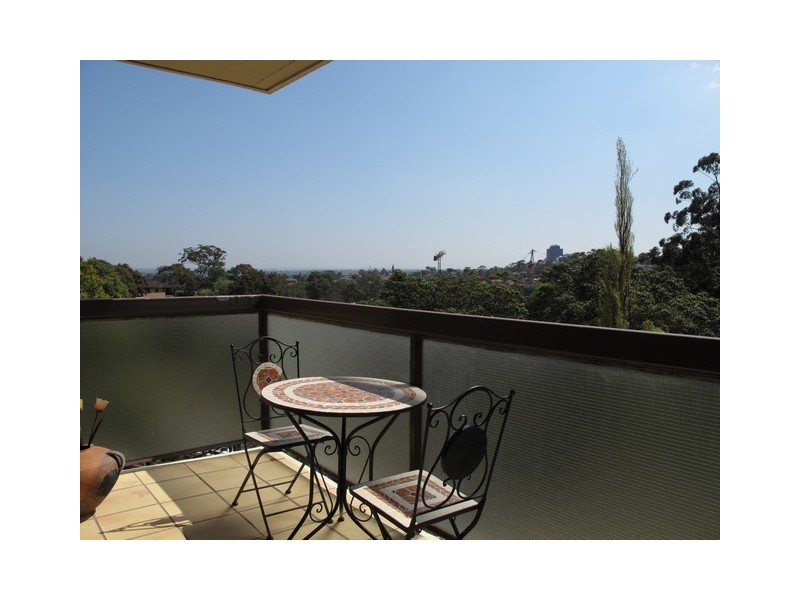 4 Lamont St, Wollstonecraft NSW 2065