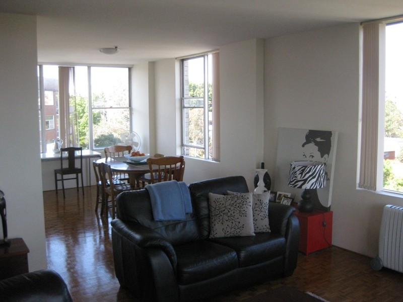 18/112 Shirley Rd, Wollstonecraft NSW 2065