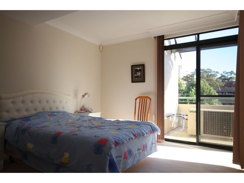 10 Freeman Road, Chatswood NSW 2067