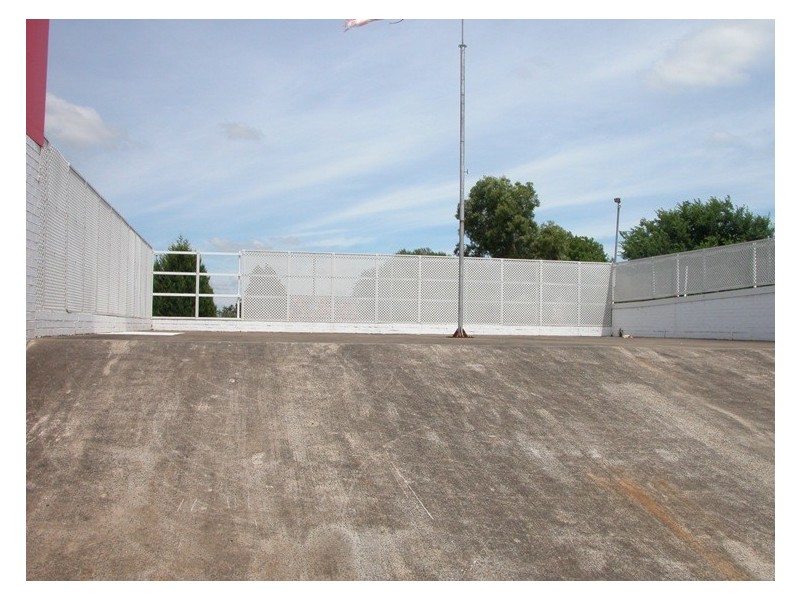 1 IRONBARK AVE, Camden NSW 2570