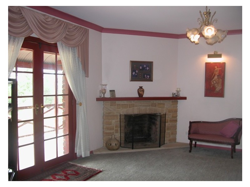 Denham Court NSW 2565