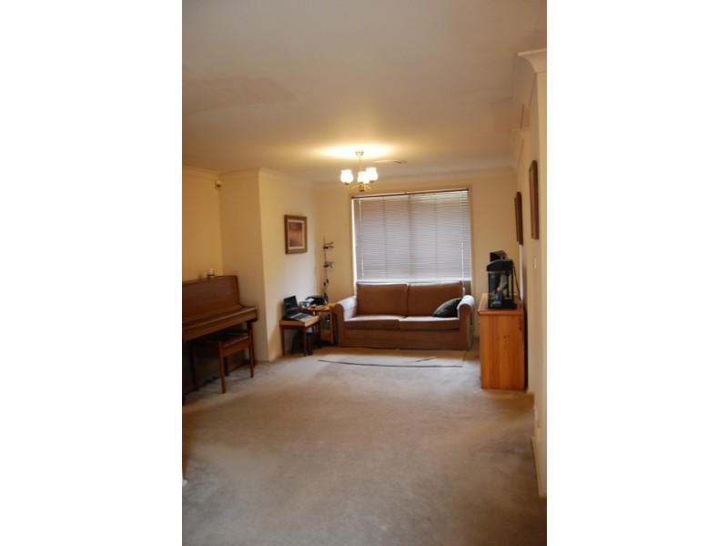 25 Emmetts Farm Road, Rossmore NSW 2557