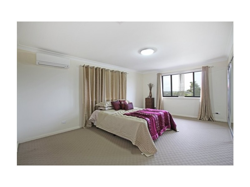 West Hoxton NSW 2171