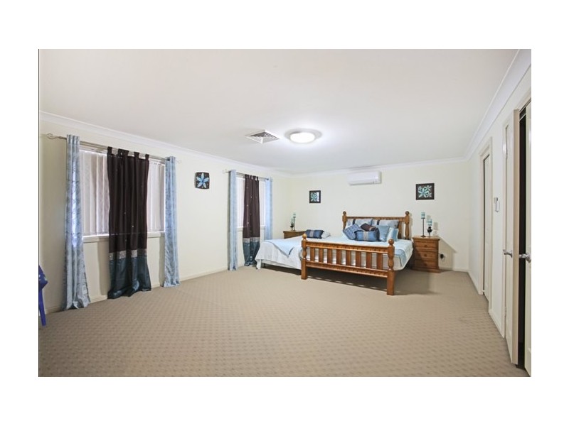 West Hoxton NSW 2171