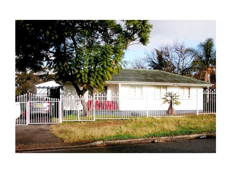 Heckenberg NSW 2168