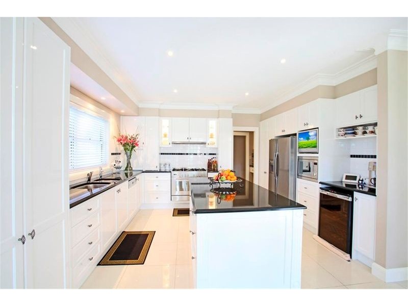 Kirkham NSW 2570
