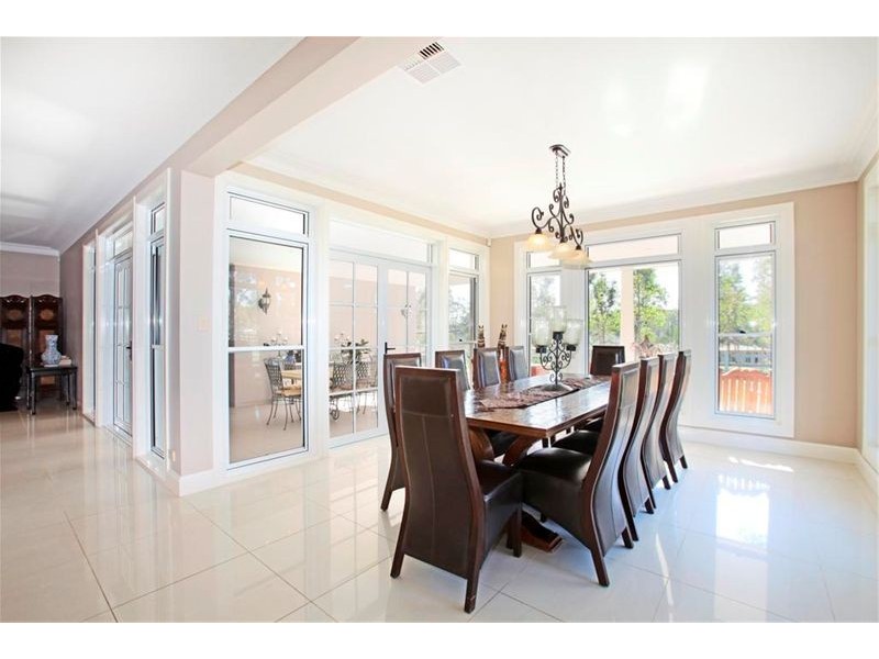 Kirkham NSW 2570