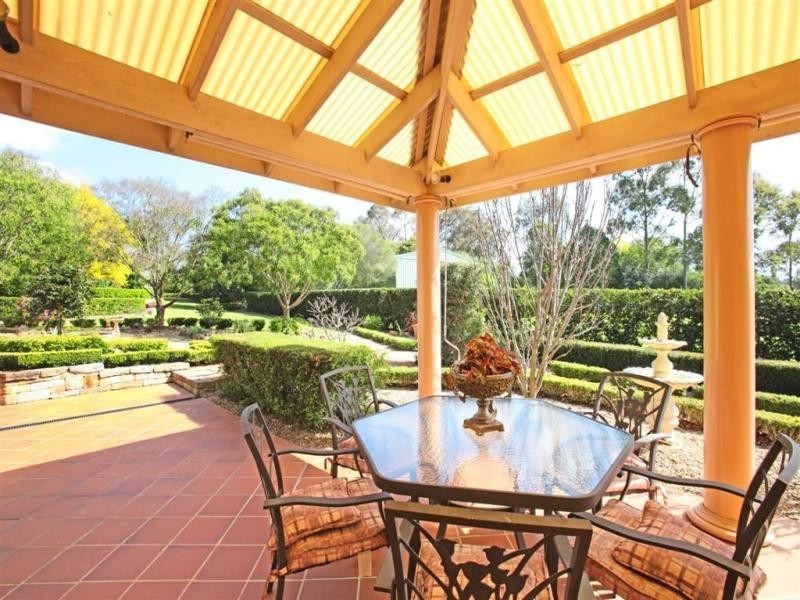 10 Aberfoyle Place, Grasmere NSW 2570