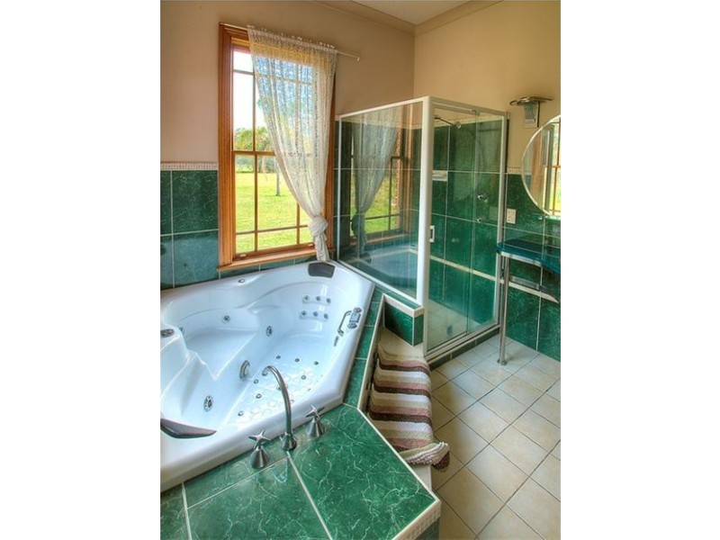 25 Lea Road, Bringelly NSW 2556