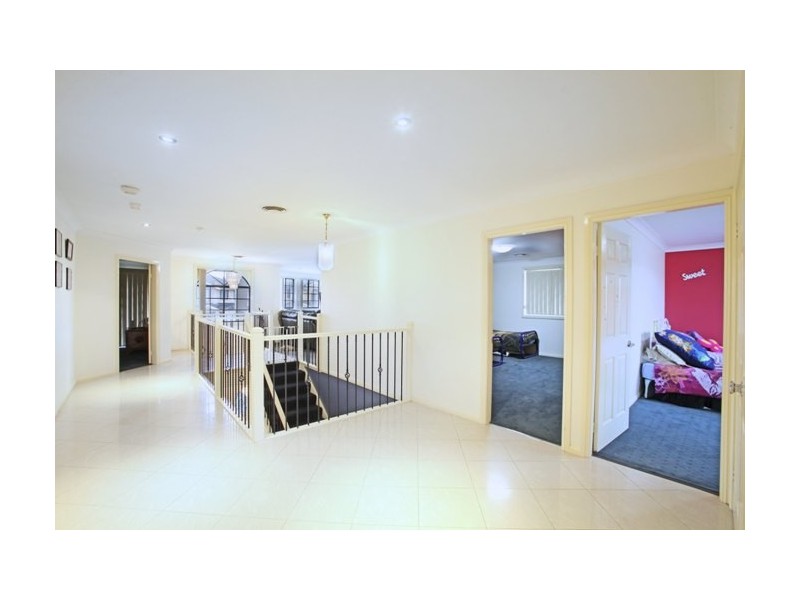 12 Garling Avenue, West Hoxton NSW 2171