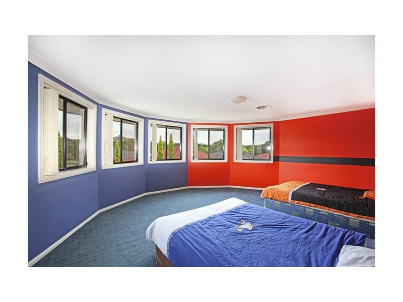 12 Garling Avenue, West Hoxton NSW 2171