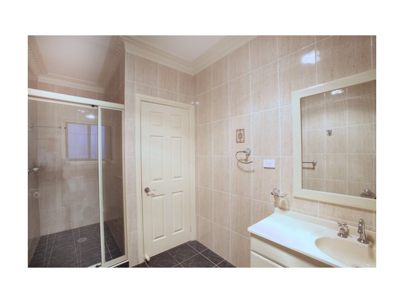 12 Garling Avenue, West Hoxton NSW 2171