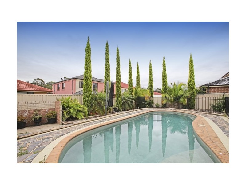 12 Garling Avenue, West Hoxton NSW 2171