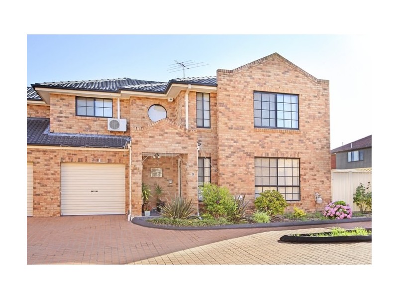 9/34-36 First Avenue, Hoxton Park NSW 2171