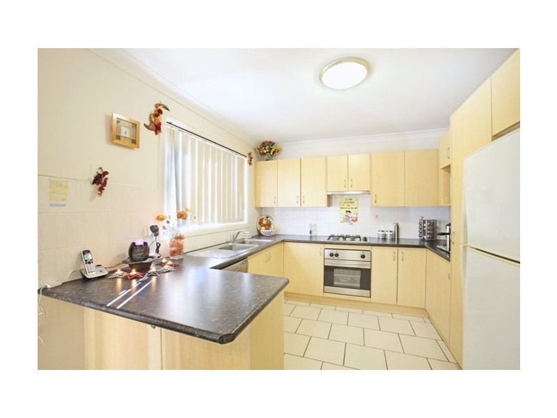 9/34-36 First Avenue, Hoxton Park NSW 2171