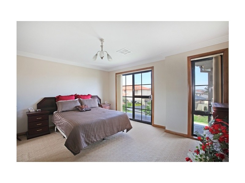 48  Oatley Circuit, Harrington Park NSW 2567