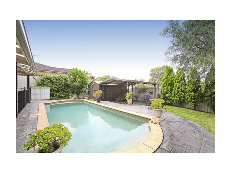 6 Watting Street, Abbotsbury NSW 2176