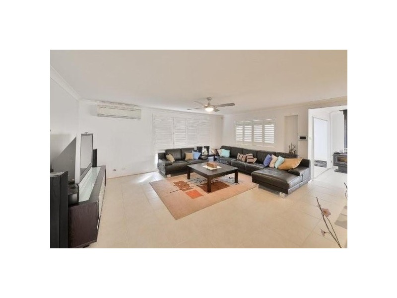 6 Rixon Road, Appin NSW 2560