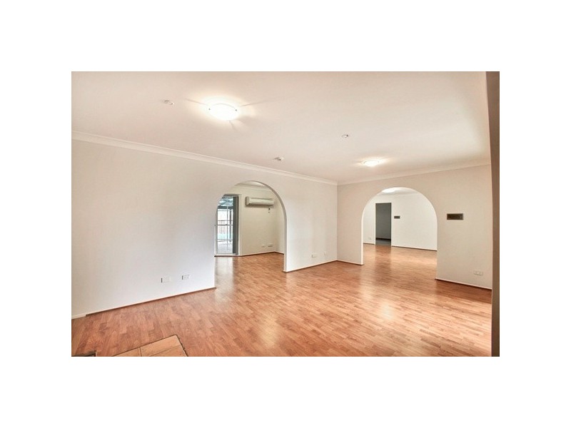 194 Campbelltown Road, Denham Court NSW 2565