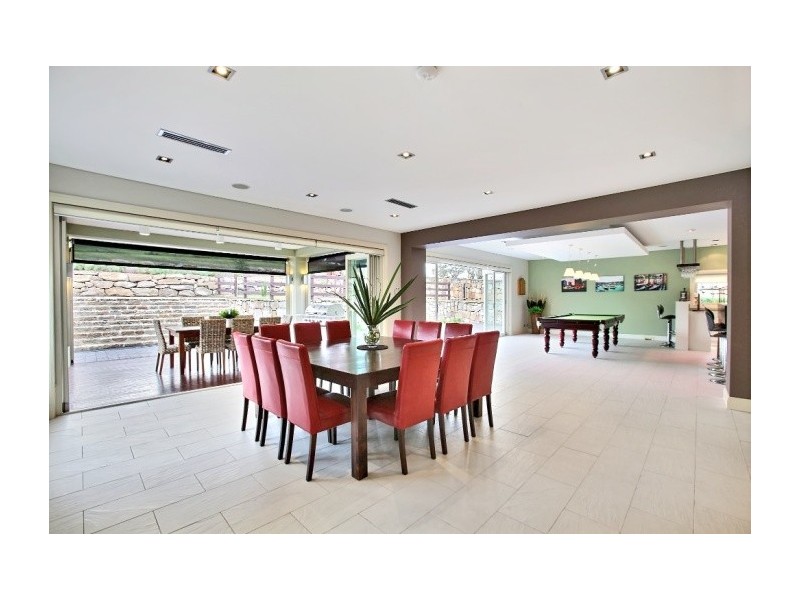 9 The Glade, Kirkham NSW 2570