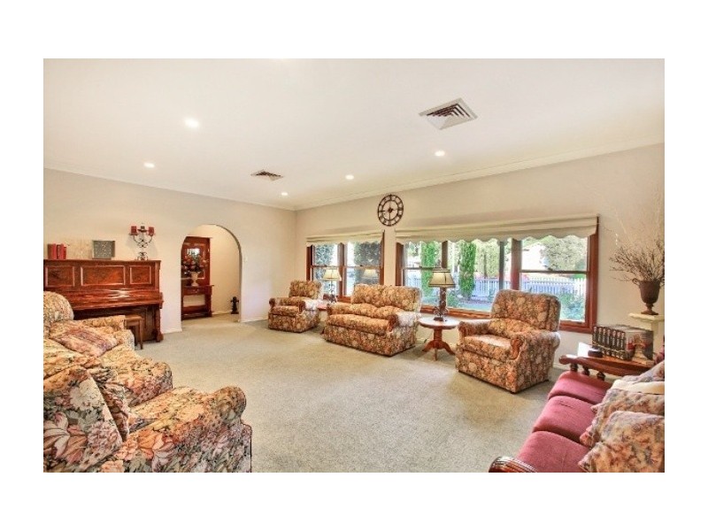 35 Harrington Street, Elderslie NSW 2570