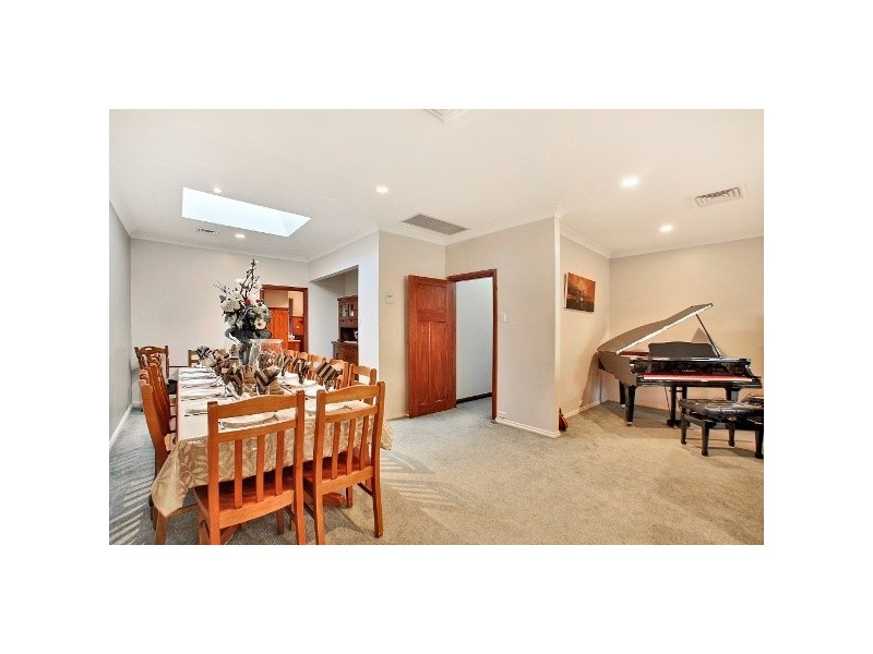 35 Harrington Street, Elderslie NSW 2570