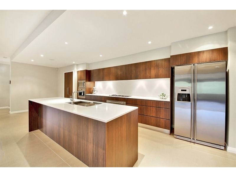 15 Harben  Vale Circuit, Grasmere NSW 2570