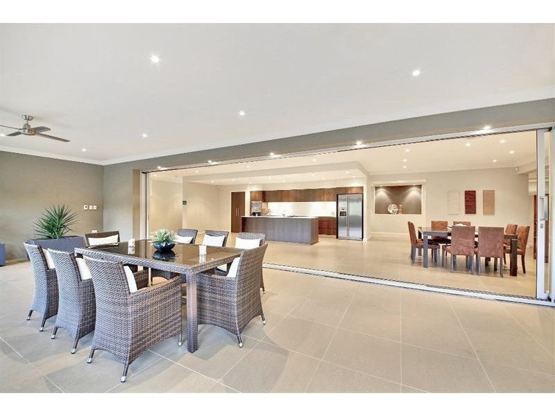 15 Harben  Vale Circuit, Grasmere NSW 2570