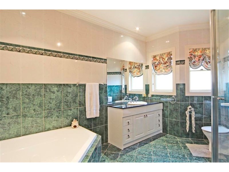 8 The Lanes, Kirkham NSW 2570