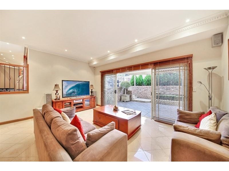 35 The Outlook, Kirkham NSW 2570