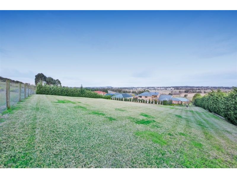 35 The Outlook, Kirkham NSW 2570