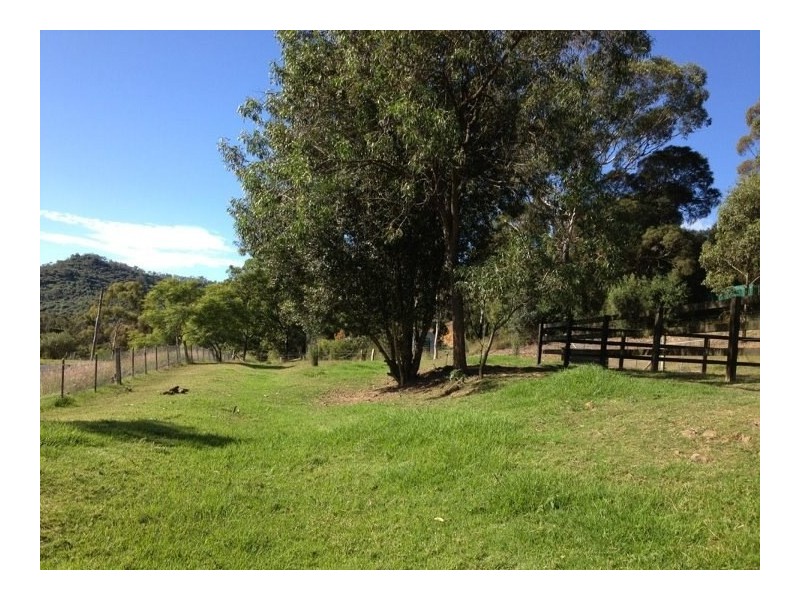 385 Calf Farm Road, Mount Hunter NSW 2570