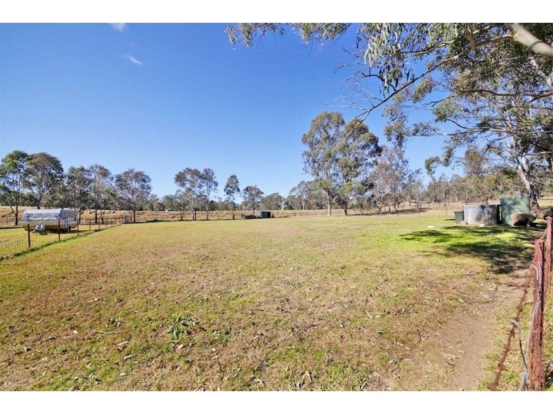 20 Francis Street, Bringelly NSW 2556