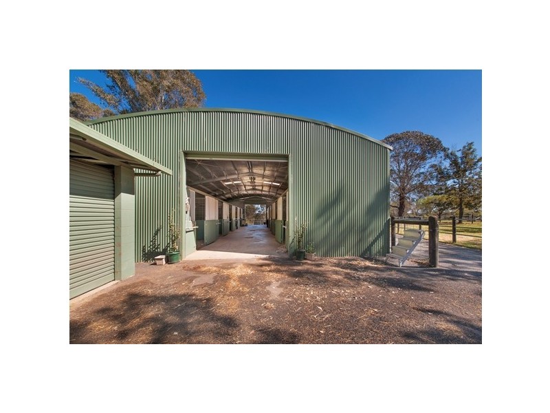 23 Barry Avenue, Catherine Field NSW 2557
