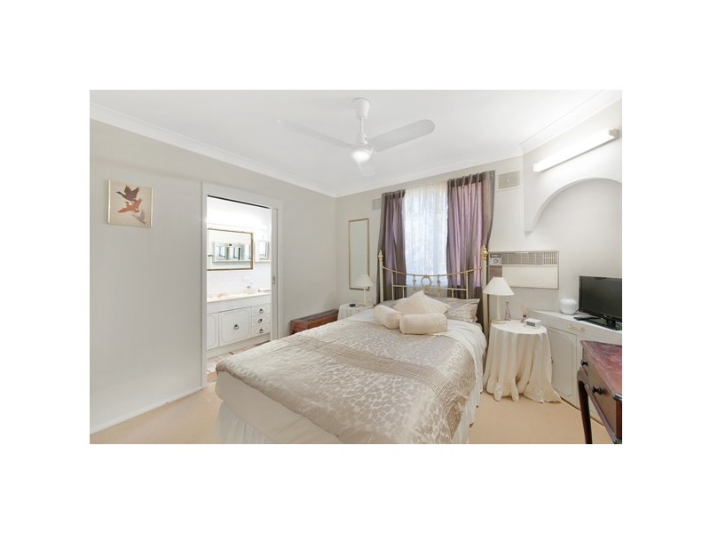 23 Barry Avenue, Catherine Field NSW 2557