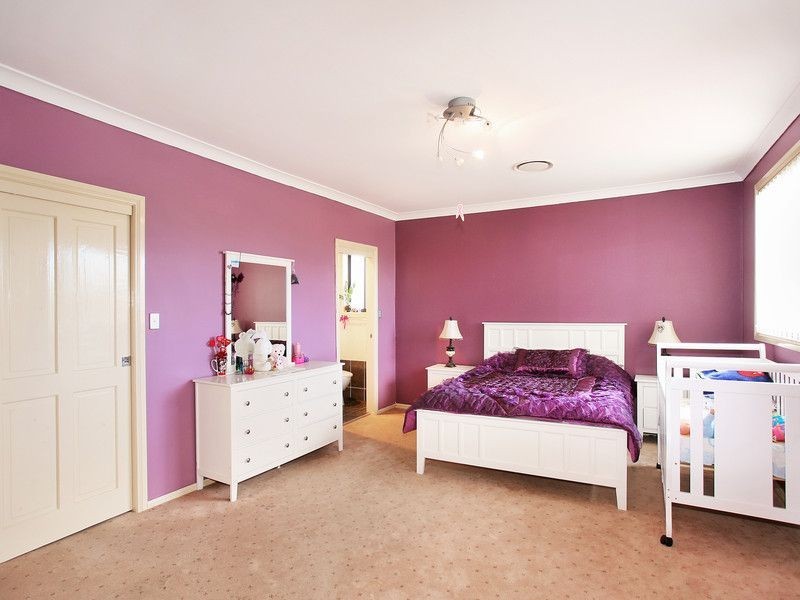 1 McKell Avenue, Casula NSW 2170