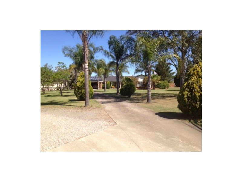 16 Thomas Laycock Place, Bringelly NSW 2556