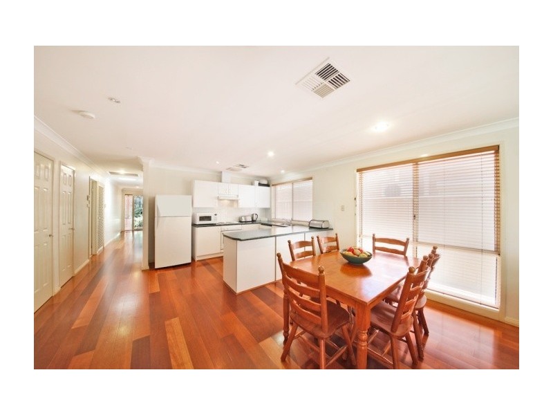 13 Milton Court, Prestons NSW 2170