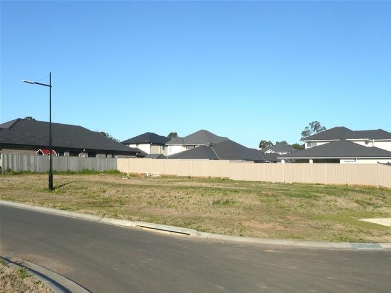 14 Barford Way, Harrington Park NSW 2567