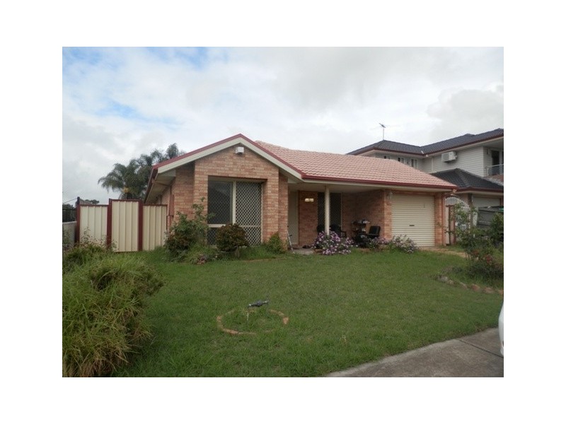 11 Brunswick  Heads Crescent, Hoxton Park NSW 2171