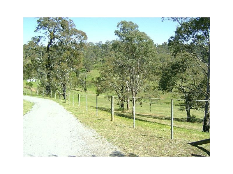 The Oaks NSW 2570