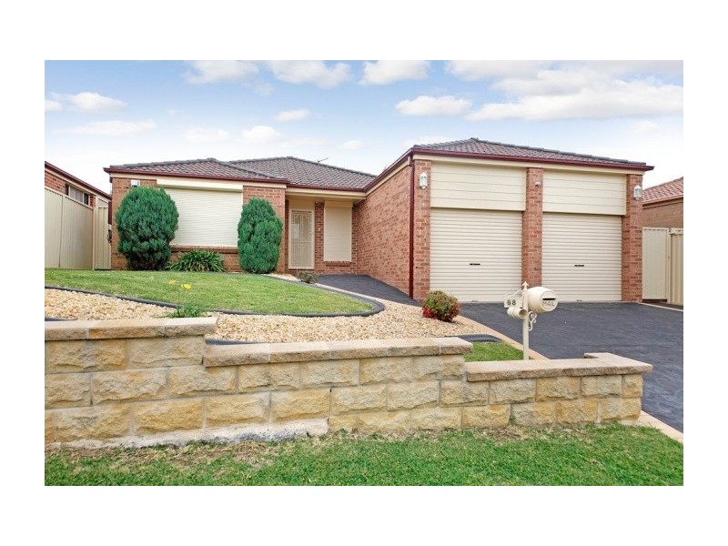 68 Kookaburra Road, Prestons NSW 2170