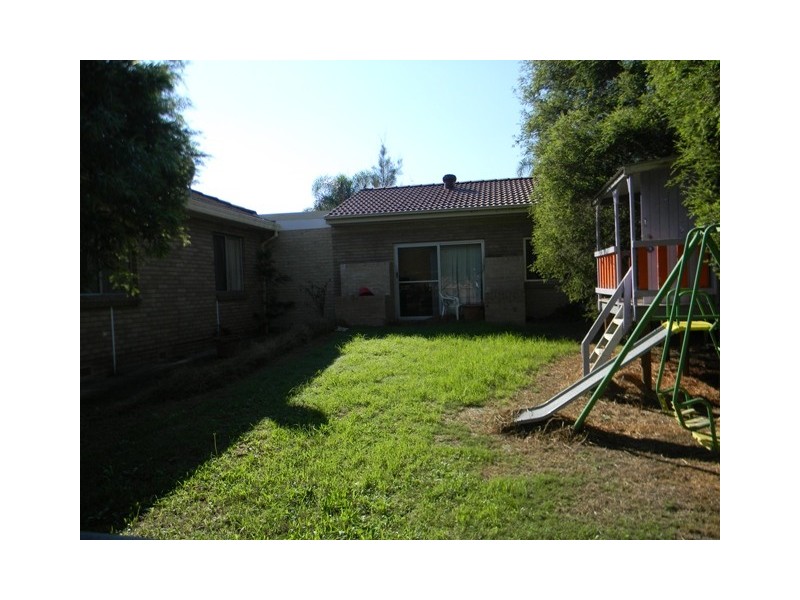 6 Upfield Lane, Catherine Field NSW 2557