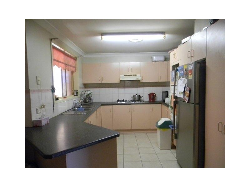 4 Nimbin Avenue, Hoxton Park NSW 2171