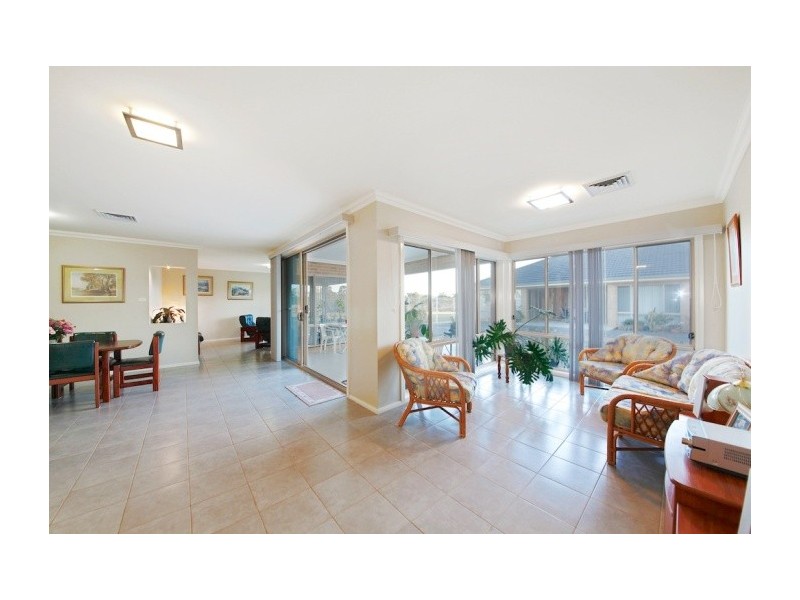 48 Bellfield Avenue, Rossmore NSW 2557