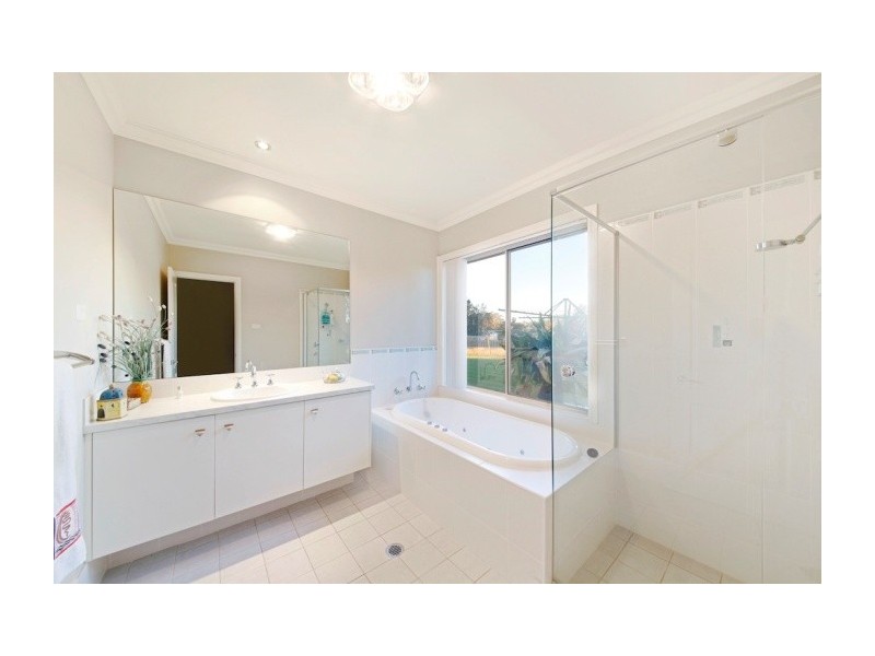 48 Bellfield Avenue, Rossmore NSW 2557