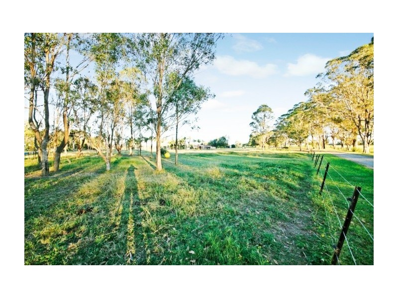 48 Bellfield Avenue, Rossmore NSW 2557