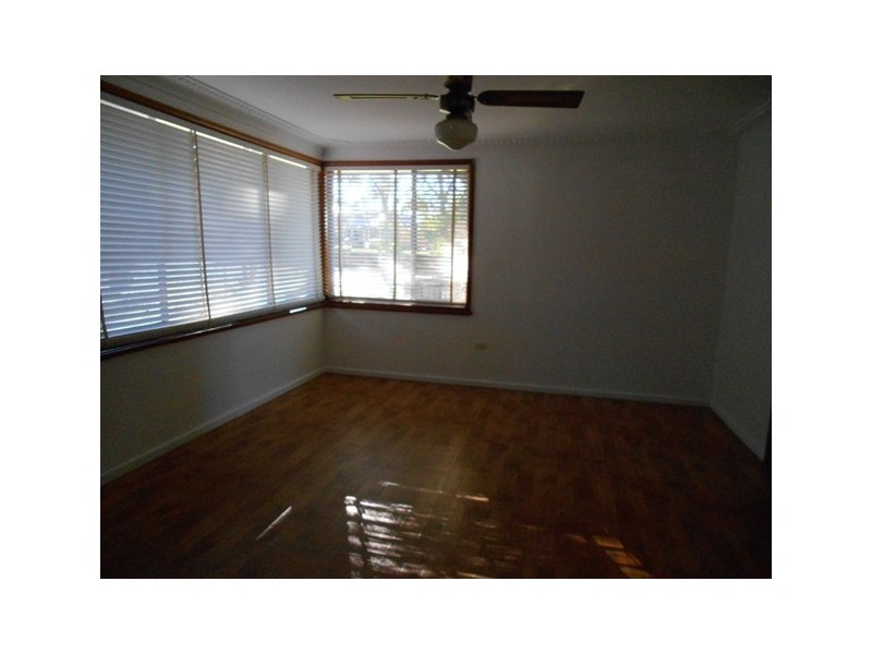 130 Croatia Ave, Edmondson Park NSW 2174