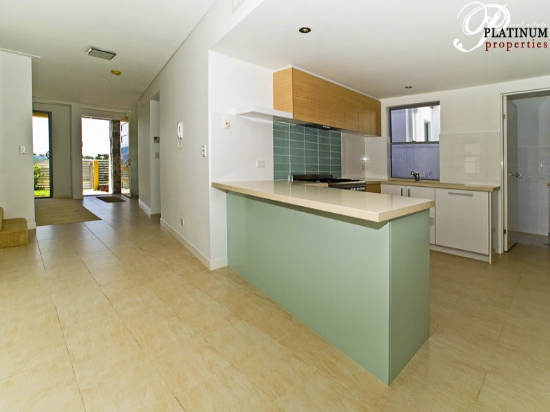 Hope Island QLD 4212