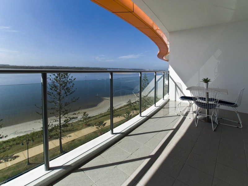 430 Marine Parade, Labrador QLD 4215